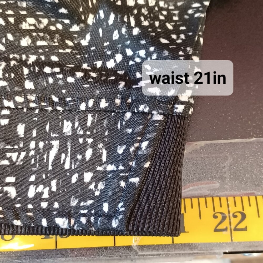 Cypress Club Skort Womens Sz XXL Black White Geo Pull On Tennis Golf Athletic - Picture 8 of 11